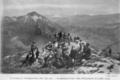 Inauguration-table-orientation-Charmant-Som-1909